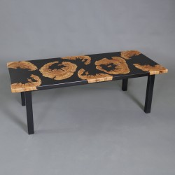 SVART SOFFBORD MED INGJUTEN...